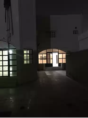 Residencial Listo Propiedad 7+ habitaciones U / F Villa Standerlone  venta en al-sad , Doha #7871 - 1  image 